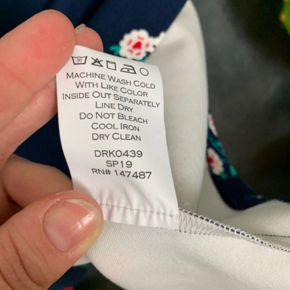 Draper James Nassau Navy Floral Dress XS - Picture 3 of 5